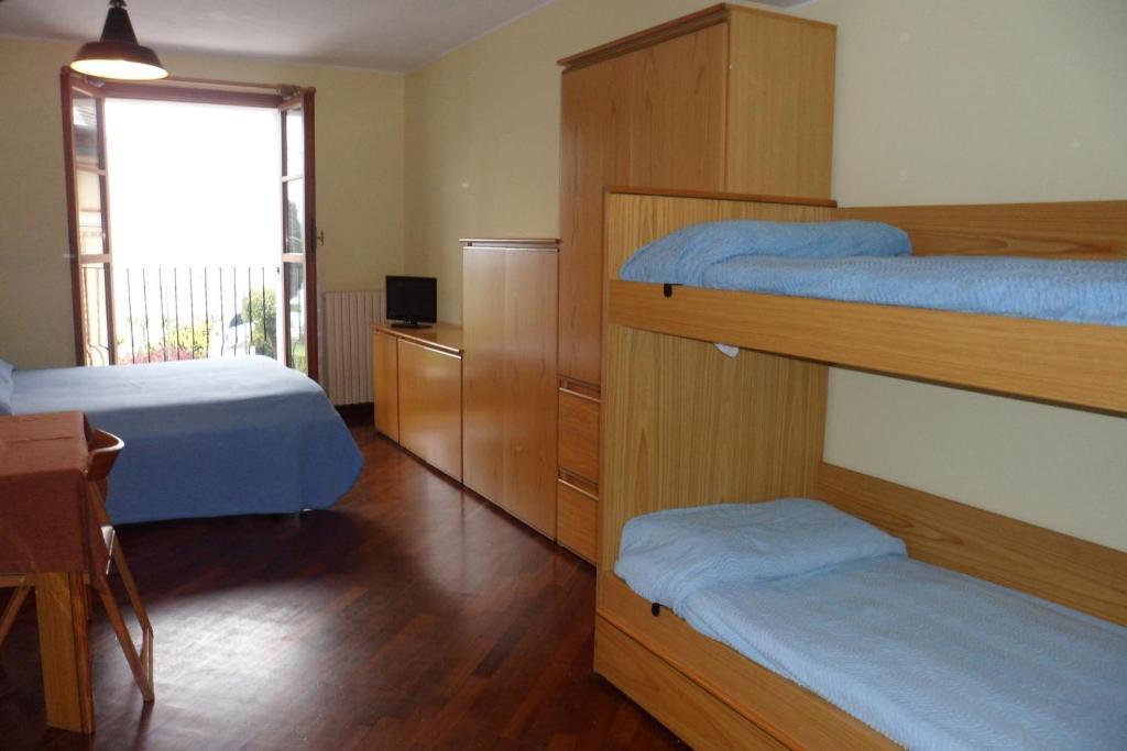 Hotel Ristorante Vapore Faggeto Lario Oda fotoğraf